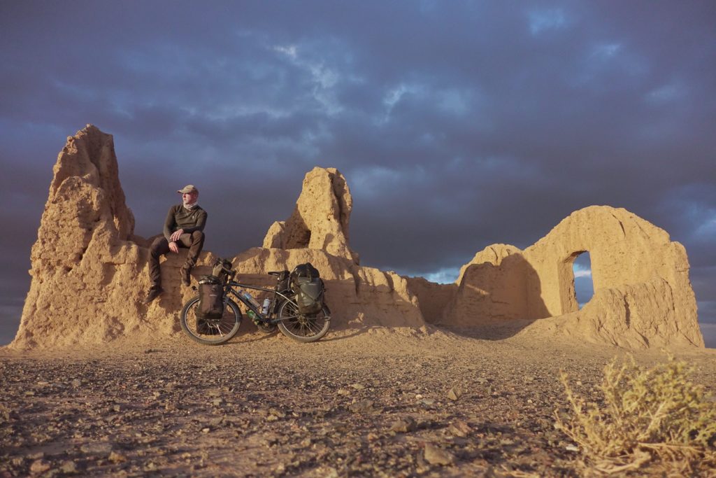 Biketouring, Bikepacking, Iran, Cyclingadventure